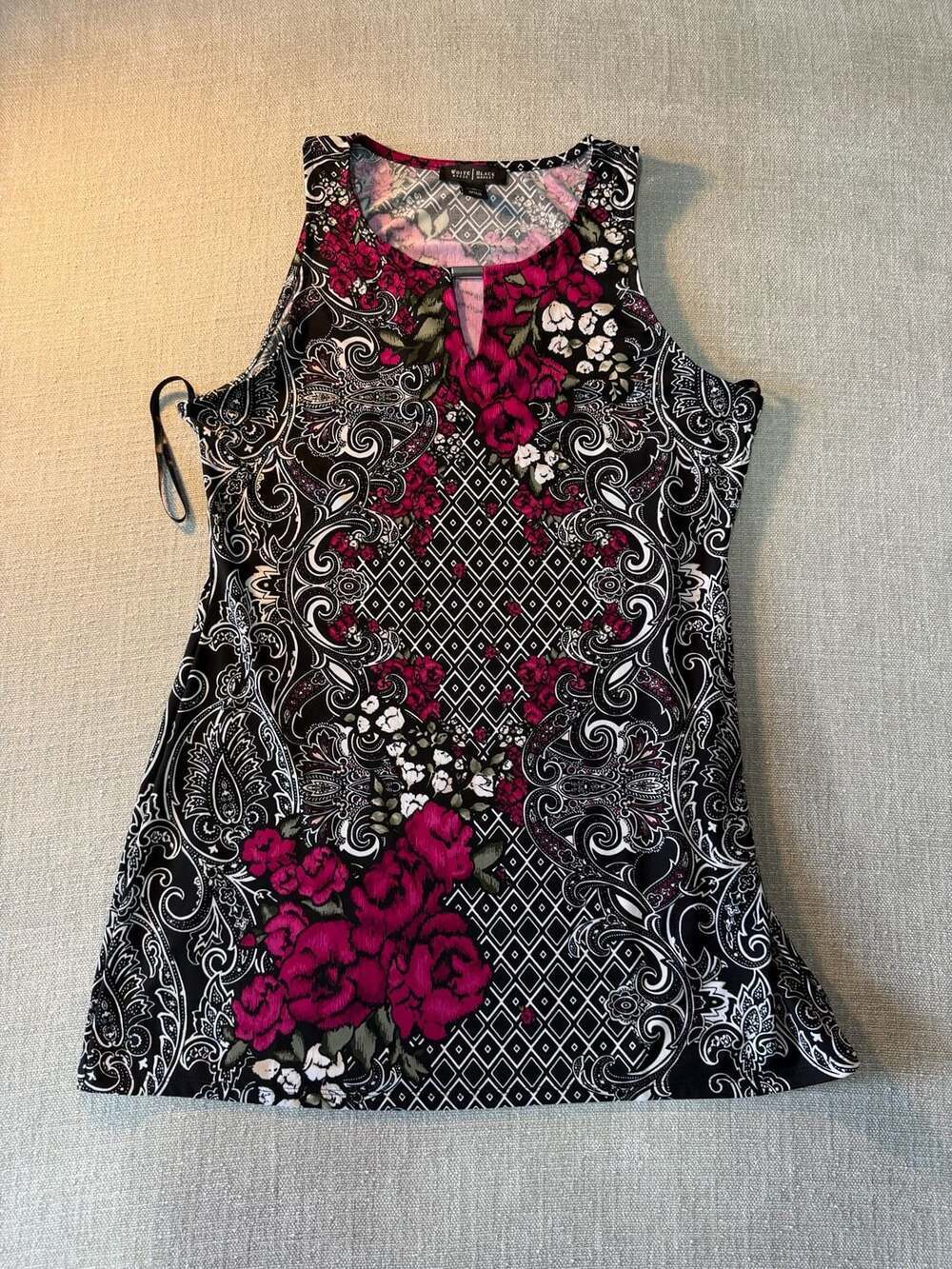 White House Black Market Floral Paisley Sleeveless Keyhole Tank Top M